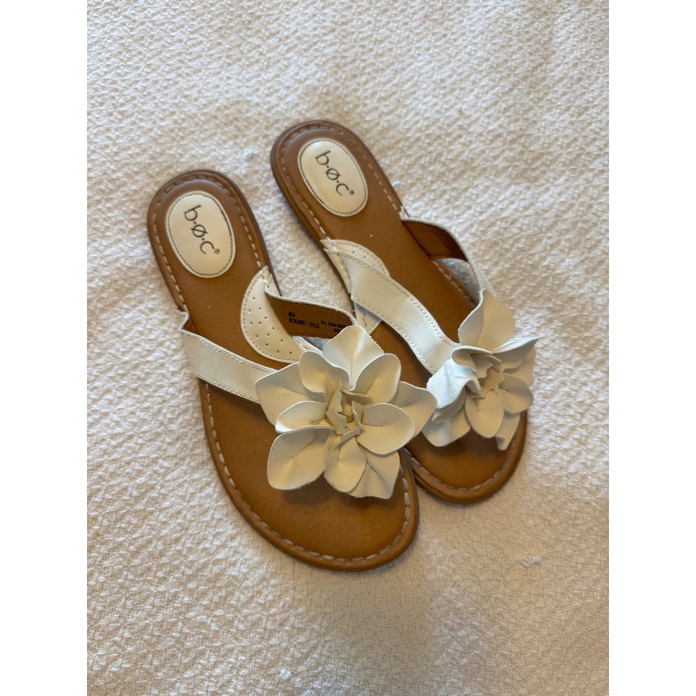b.o.c. Born Concept White Floral Thong Sandals Flower Flip Flops BC0036881 8M